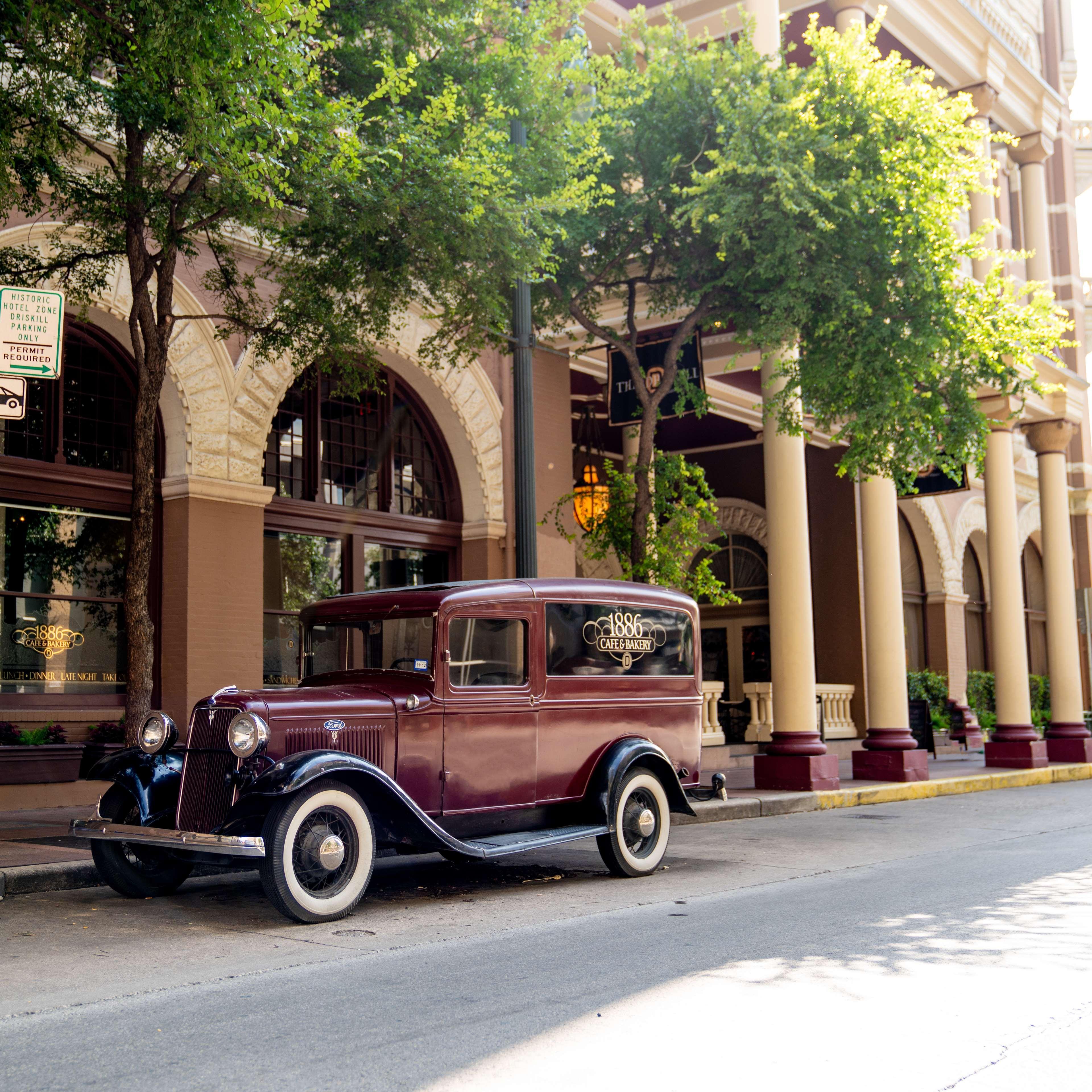 The Driskill, In The Unbound Collection By Hyatt Austin Exterior photo